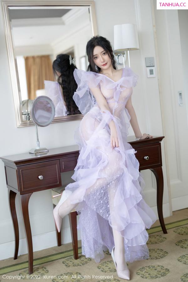 王馨瑶  [XiuRen]高清写真图 2022.04.29 No.4949 王馨瑶yanni第36张图片